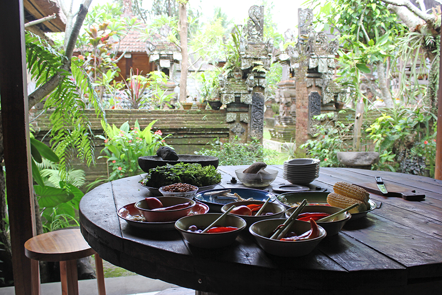 4 ts bali prep table overlooking family templeresizedforweb